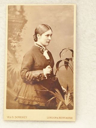 Vintage Cdv Photo - Woman Standing Next To Plant - W & D Downey - London