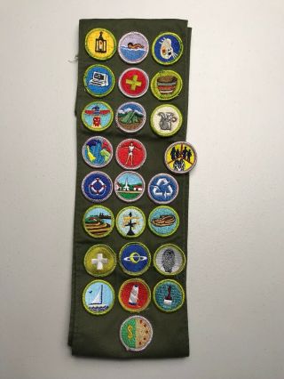 Boy Scout Merit Badge Sash With 25 Various Merit Badges