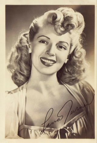 Vintage 1940s Photo Of Hollywood Movie Actress Lana Turner Autograph Signature