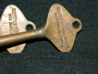 2 Vintage Antique R&e (russell & Erwin) Mfg Co Skeleton Keys 224