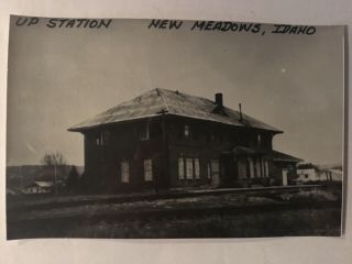 Meadows Idaho Up Rr Station Railroad Depot B&w Real Photo Postcard Rppc