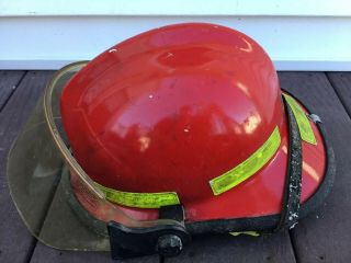 Cairns Firefighter Rescue Red Helmet With Visor
