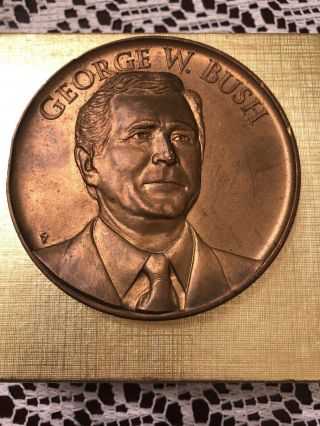 Medallion George W.  Bush Inaugurates January 20.  2001 3 Inches