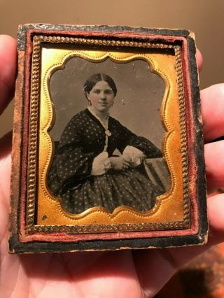 Civil War 9th Plate Tintype Of Attractive Woman With Broach