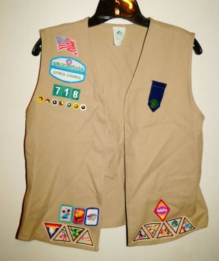 Cadette/ Sr / Amb Girl Scouts Vest (medium)