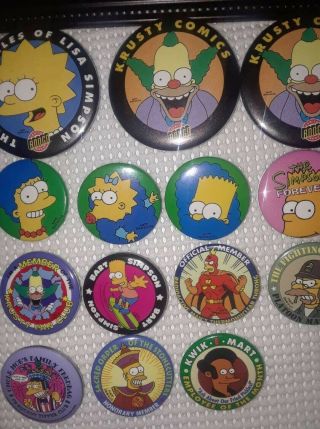 20 - The Simpsons - Cartoon Retro - Button Pin Badge (13 different,  7 recurring) 4