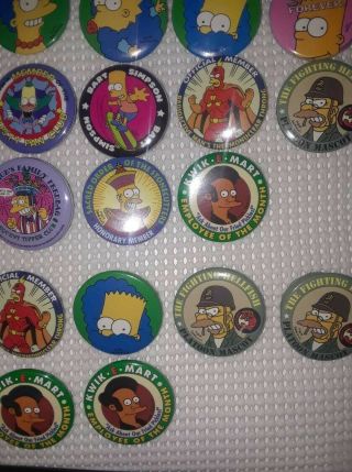 20 - The Simpsons - Cartoon Retro - Button Pin Badge (13 different,  7 recurring) 5
