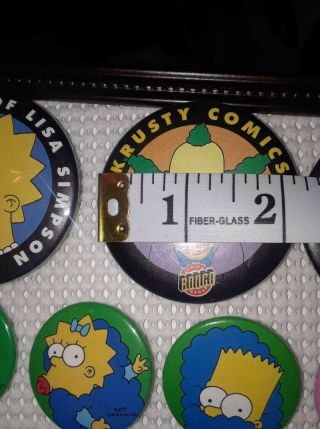 20 - The Simpsons - Cartoon Retro - Button Pin Badge (13 different,  7 recurring) 6