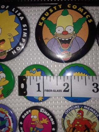 20 - The Simpsons - Cartoon Retro - Button Pin Badge (13 different,  7 recurring) 7