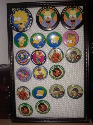 20 - The Simpsons - Cartoon Retro - Button Pin Badge (13 different,  7 recurring) 8