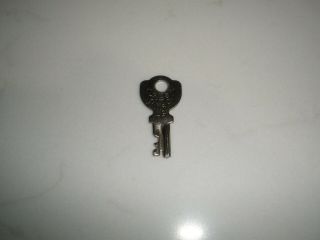 Vintage Crest Lock Co.  Inc.  Replacement Key No.  70 Silver USA Made 2