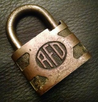 Old Vintage Antique Rfd Yale Junior Brass Padlock Lock No Key Made In Usa