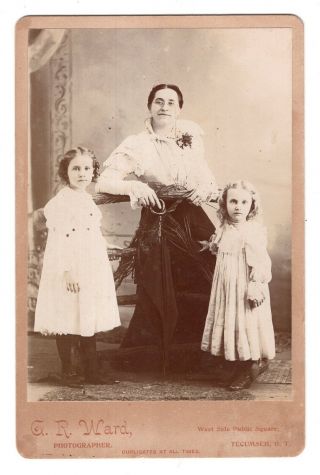 1898 Cabinet Photo Two Girls With Aunt In Tecumseh Oklahoma Territory Ot
