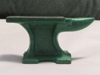 Vintage Green 219 L Cast Iron Mini Anvil 2
