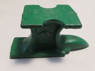 Vintage Green 219 L Cast Iron Mini Anvil 8