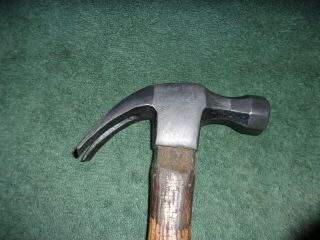 Vintage STANLEY 101 - 1/2 16 oz Curved Claw Hammer With Handle 2