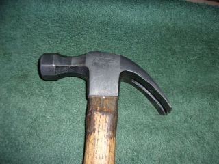 Vintage STANLEY 101 - 1/2 16 oz Curved Claw Hammer With Handle 5