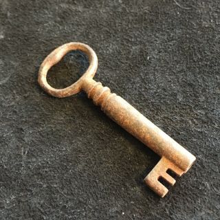(M97) Antique Skeleton Key Metal key patinated collecting art lock accessories 2