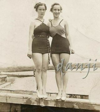Pretty Deco Swimsuit Girls In High Heel Shoes In Side Hug Old Pinup Photo