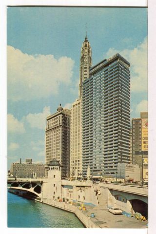 1964 - Executive House Beside Chicago River,  Chicago Illinois Postcard