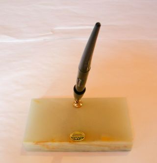 Vintage Onyx Fountain Pen Holder With Pen,  14k Gold Plated Nib,  Nr