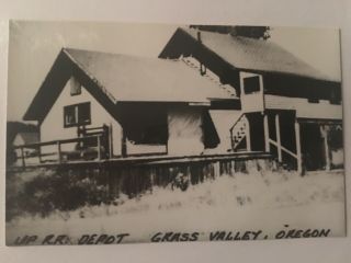 Grass Valley Oregon Up Rr Station Railroad Depot B&w Real Photo Postcard Rppc