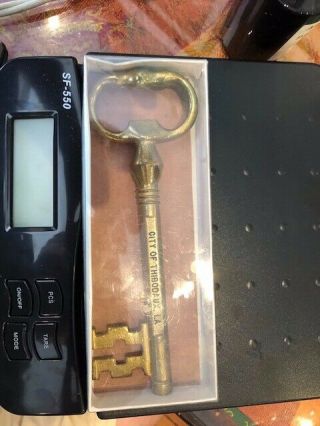 Brass Key To The City Of Thibodaux Lousiana In Presentation Box Collectible Mem