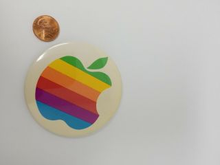 Vintage 80s Apple Computers Rainbow Logo Off White Steve Jobs Button/Pin/Badge 2