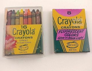 Vintage 16 P Crayola Crayons Plastic Case Binney & Smith & 8 Pack Fluorescents