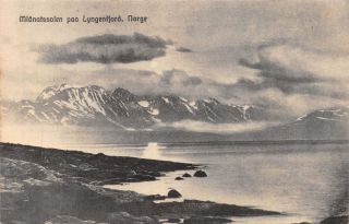 Norway Norge Midnafssolen Paa Lyngenfjord Photo Postcard