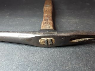 Vintage A.  R.  ROBERTSON Magnetic Tack HAMMER Tool 4
