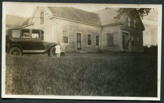 Vintage Car Photo Kids & Model T Car In Driveway Unusual Haunted House 978019