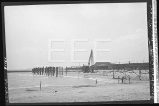 1937 Boardwalk Ocean Breeze Staten Island Nyc Old Photo Negative T255
