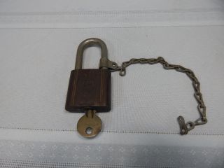 Antique Yale Usa Brass/hardened Steel Heavy Duty 4 " Padlock With Chain/key