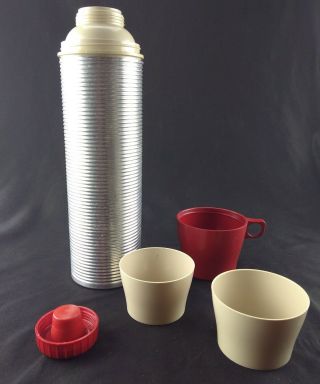 VINTAGE THERMOS 2484H red & silver with 2 cups 6