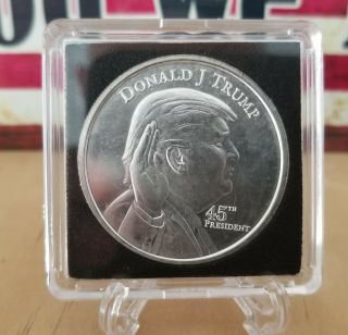Donald Trump - 45th President Of The Usa.  - 1 Oz.  999 Solid Silver Round/coin
