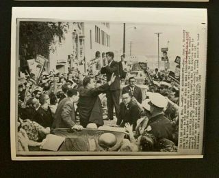 1960 John F.  Kennedy campaigning Illinois,  L.  A.  AP news press photos 4