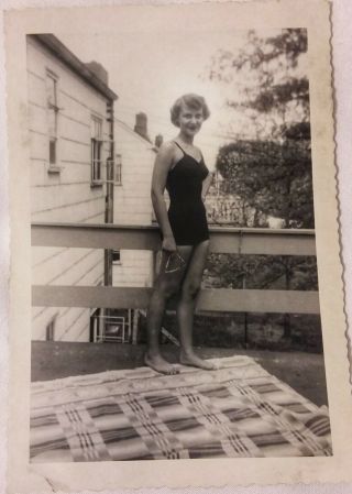 Vintage Old 1943 Photo Of Pretty Woman Girl Wearing Models Bathing Suit Fashion