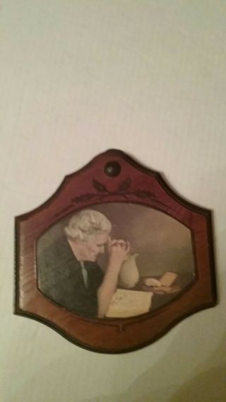 2 Vintage Wall Plaques " Old Lady And Old Man Giving Thanks For Their Meal "