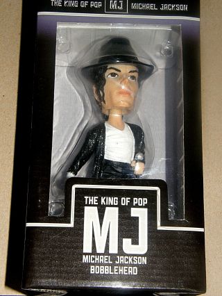 Michael Jackson Bobble - Head 2009 Collector Figure