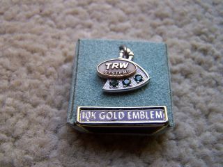 Trw 10k Gold 3 Stone Service Award Company Emblem.