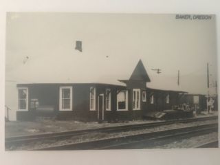Baker Oregon Up Rr Station Railroad Depot B&w Real Photo Postcard Rppc