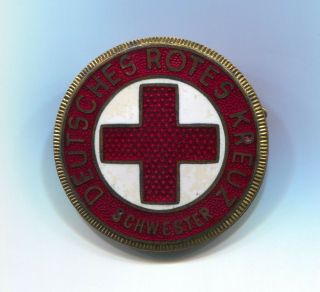 Red Cross Rotes Kreuz East Germany Ddr Enamel Vintage Pin Badge Diameter: 35mm