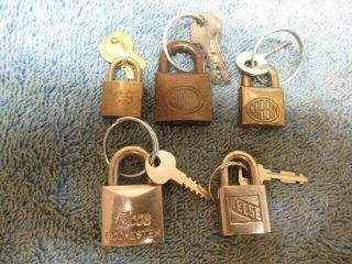5 Different Old Miniature Padlock Lock All W/key.  Y.  S. ,  Corbin,  Reese.  N/r