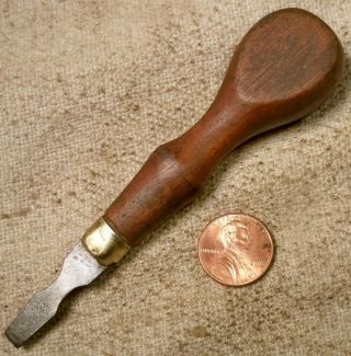 Old Small Wood Handle Turnscrew Or Screwdriver Collectible Tool
