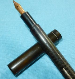 Antique Black Chased Hard Rubber Conway Stewart 14k Gold Nib Fountain Pen