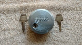 American Lock Series 2500 Puck Lock With 2 Keys U.  S.  A.