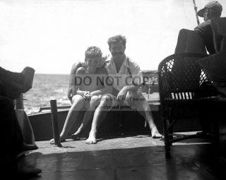 Ernest Hemingway With Arm Around His Son Jack " Bumby " - 8x10 Photo (az391)