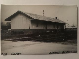 Grand Blanc Michigan C&o Rr Station Railroad Depot B&w Real Photo Postcard Rppc