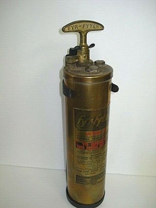 Vintage Antique Fyr - Fyter Model A Brass Fire Extinguisher With Wall Mount